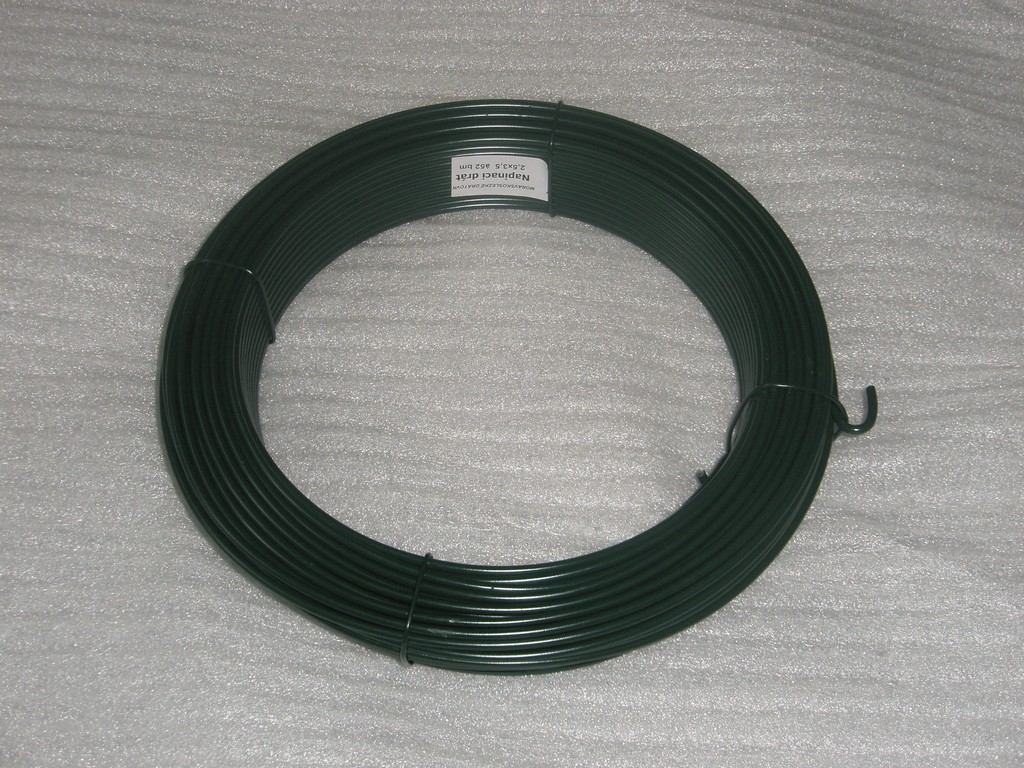 Napínací drát poplastovaný zelený, 3.5 mm, 52 m