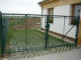 Brána OKO, výška 125 cm, šířka 360 cm